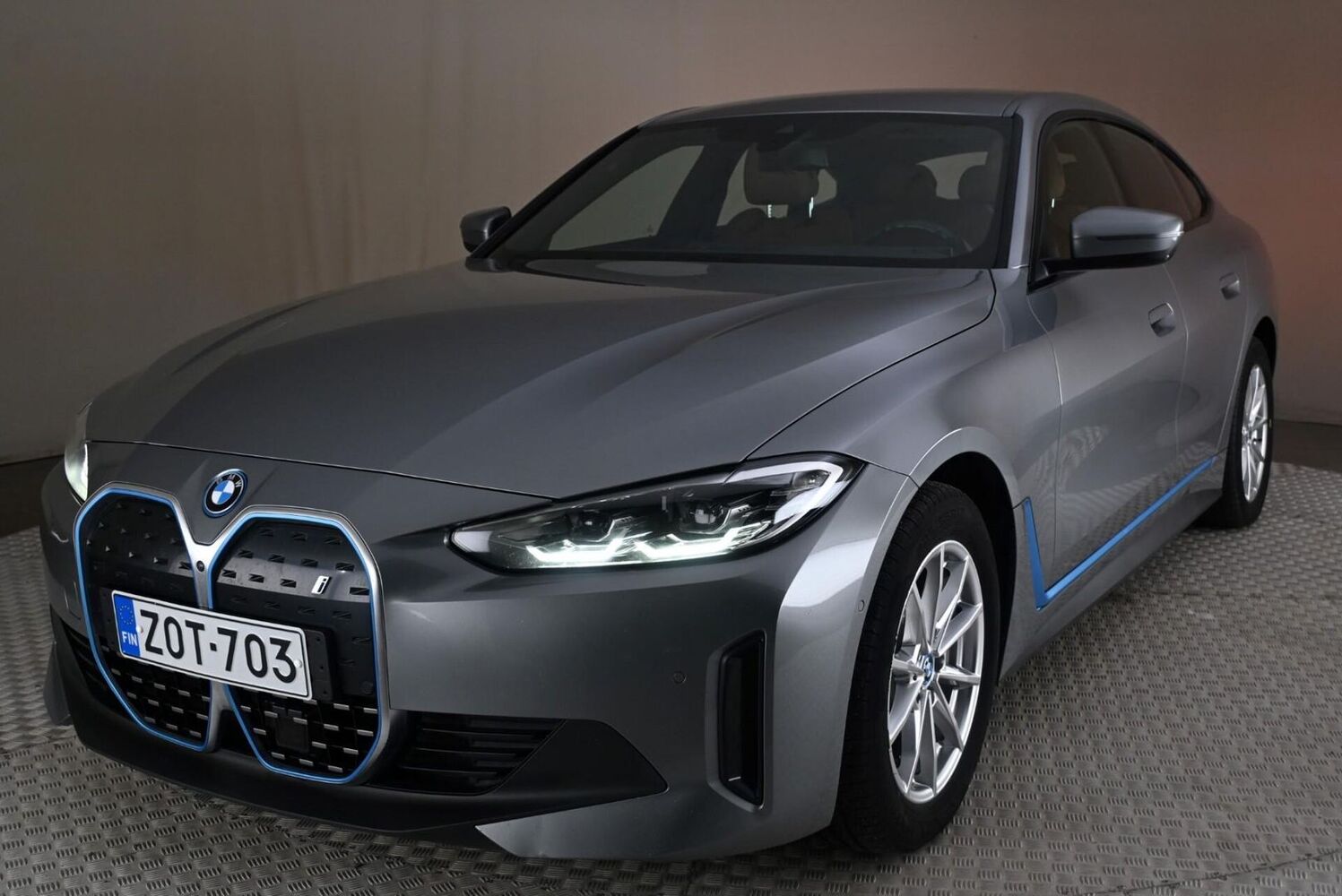 BMW i4 vaihtoauto