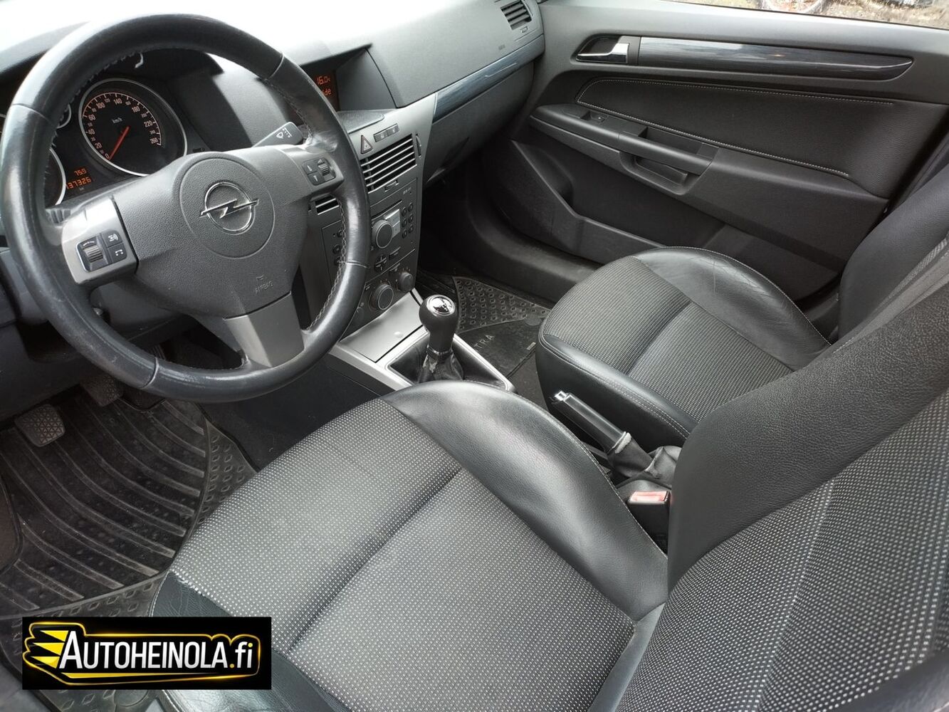 Opel Astra vaihtoauto