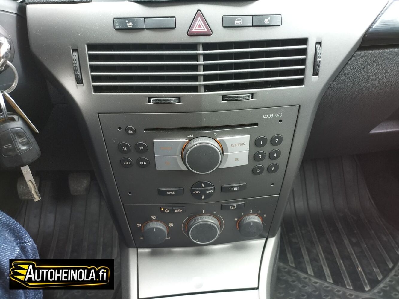 Opel Astra vaihtoauto