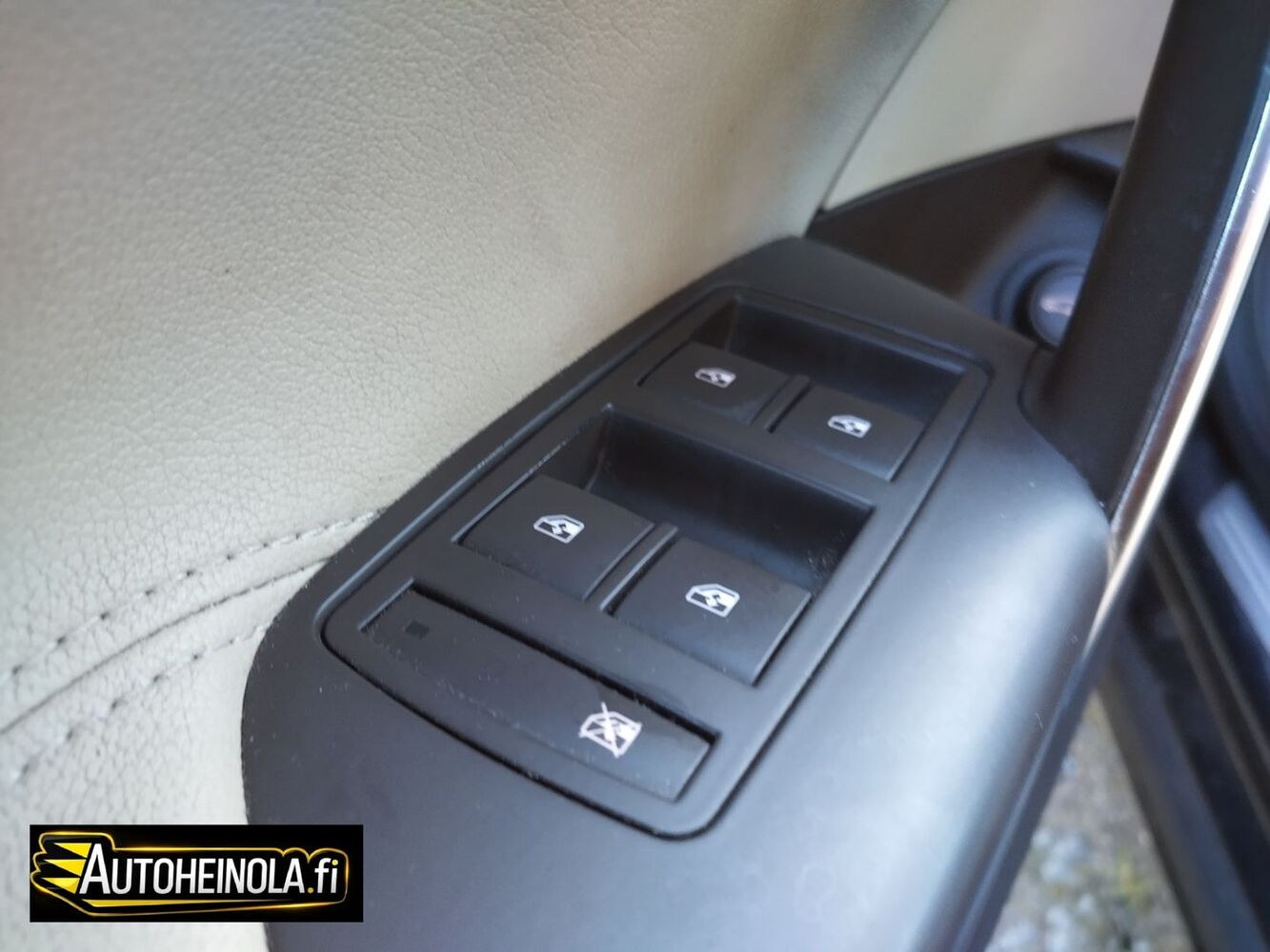 Opel Insignia vaihtoauto