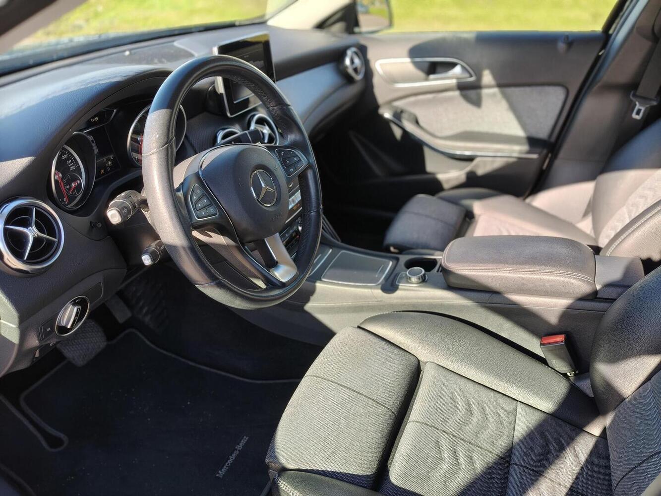 Mercedes-Benz GLA vaihtoauto