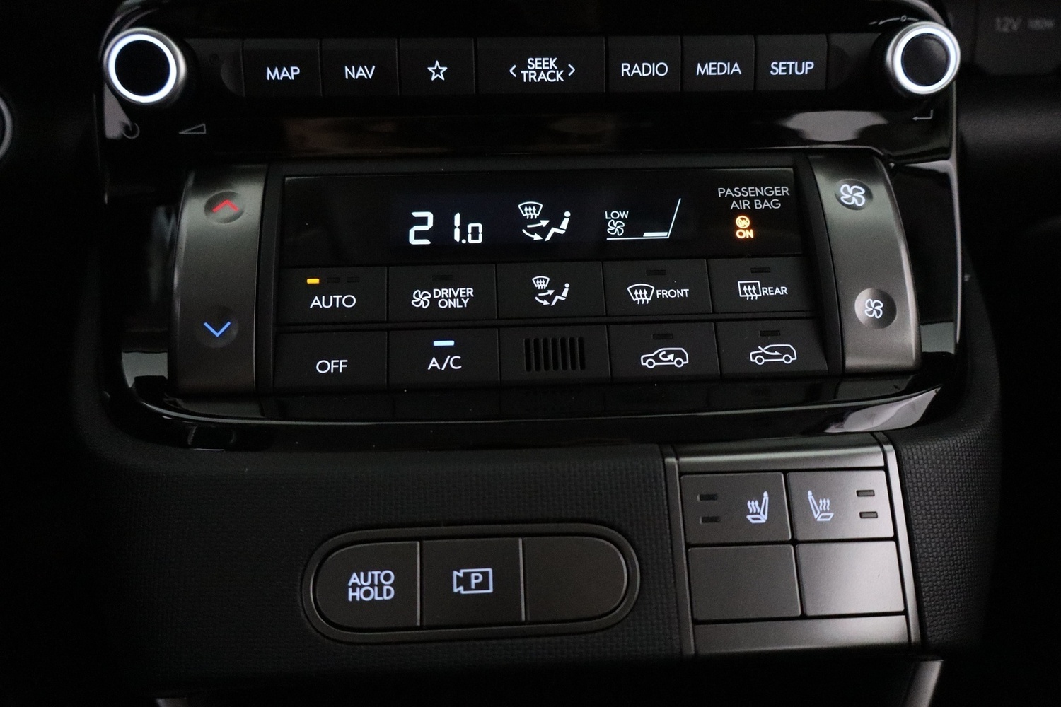 Hyundai INSTER vaihtoauto