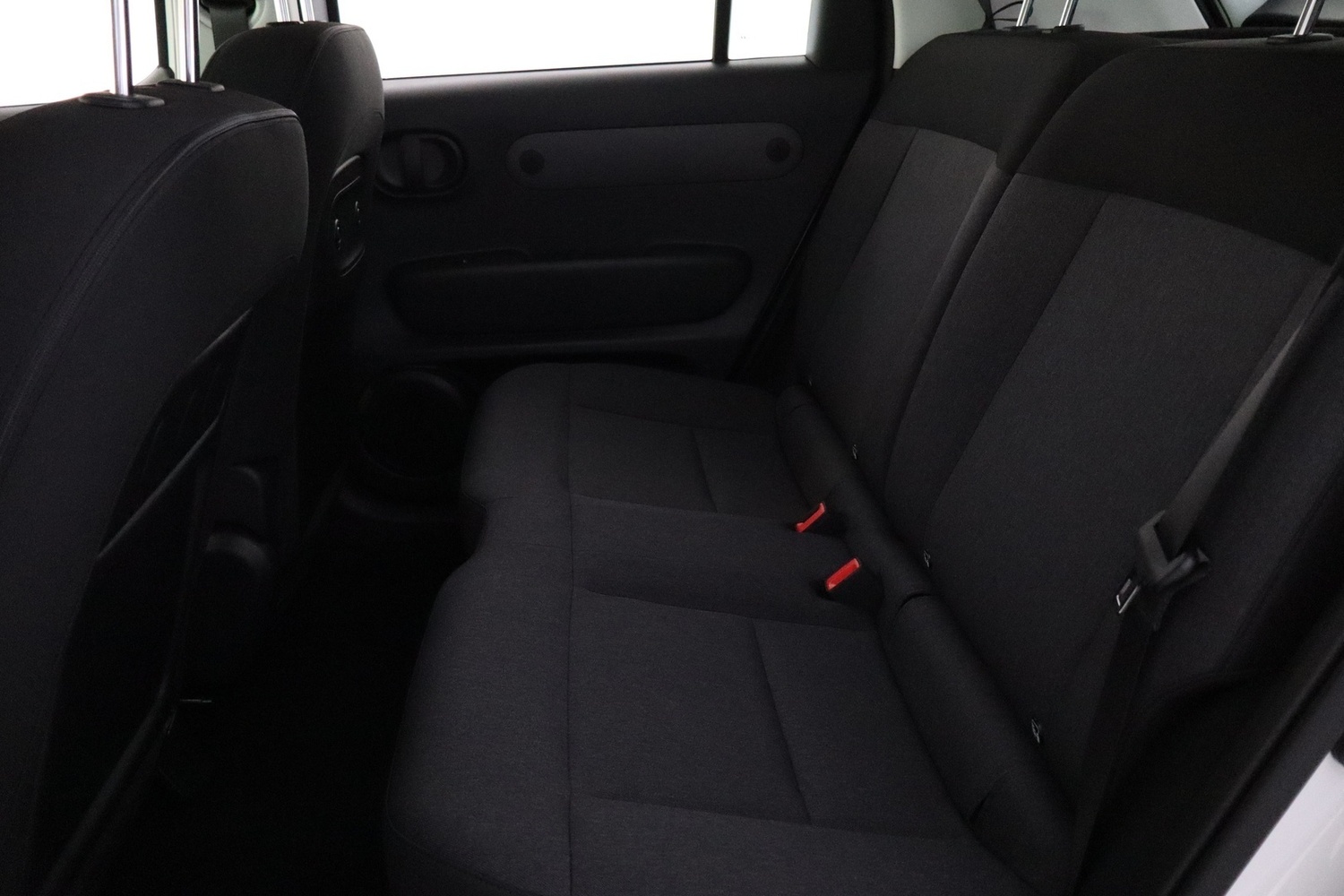 Hyundai INSTER vaihtoauto