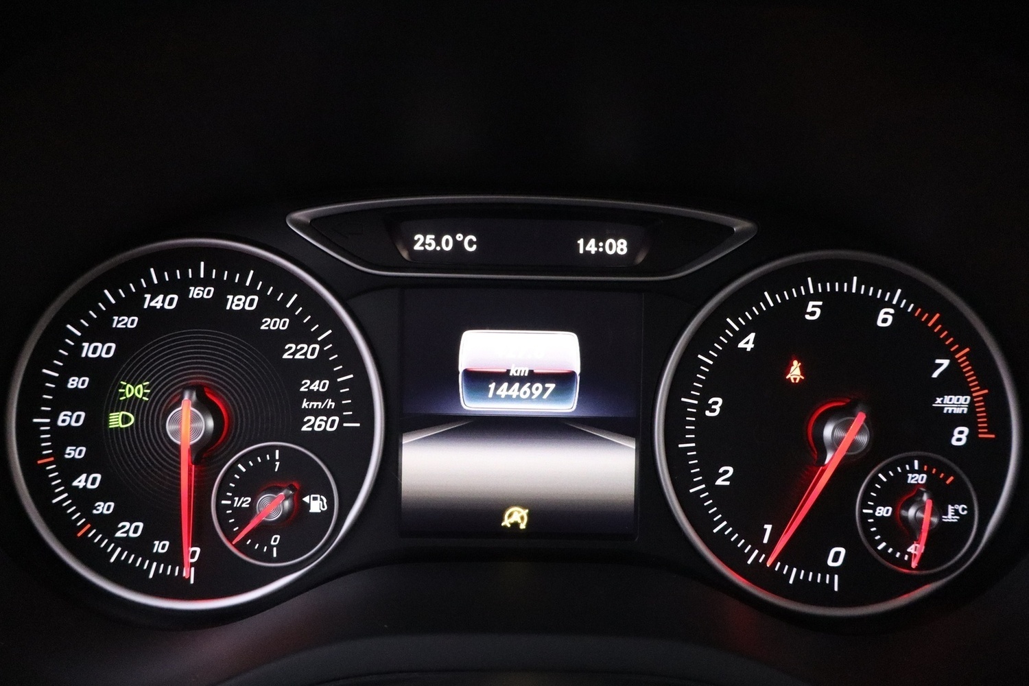 Mercedes-Benz B vaihtoauto