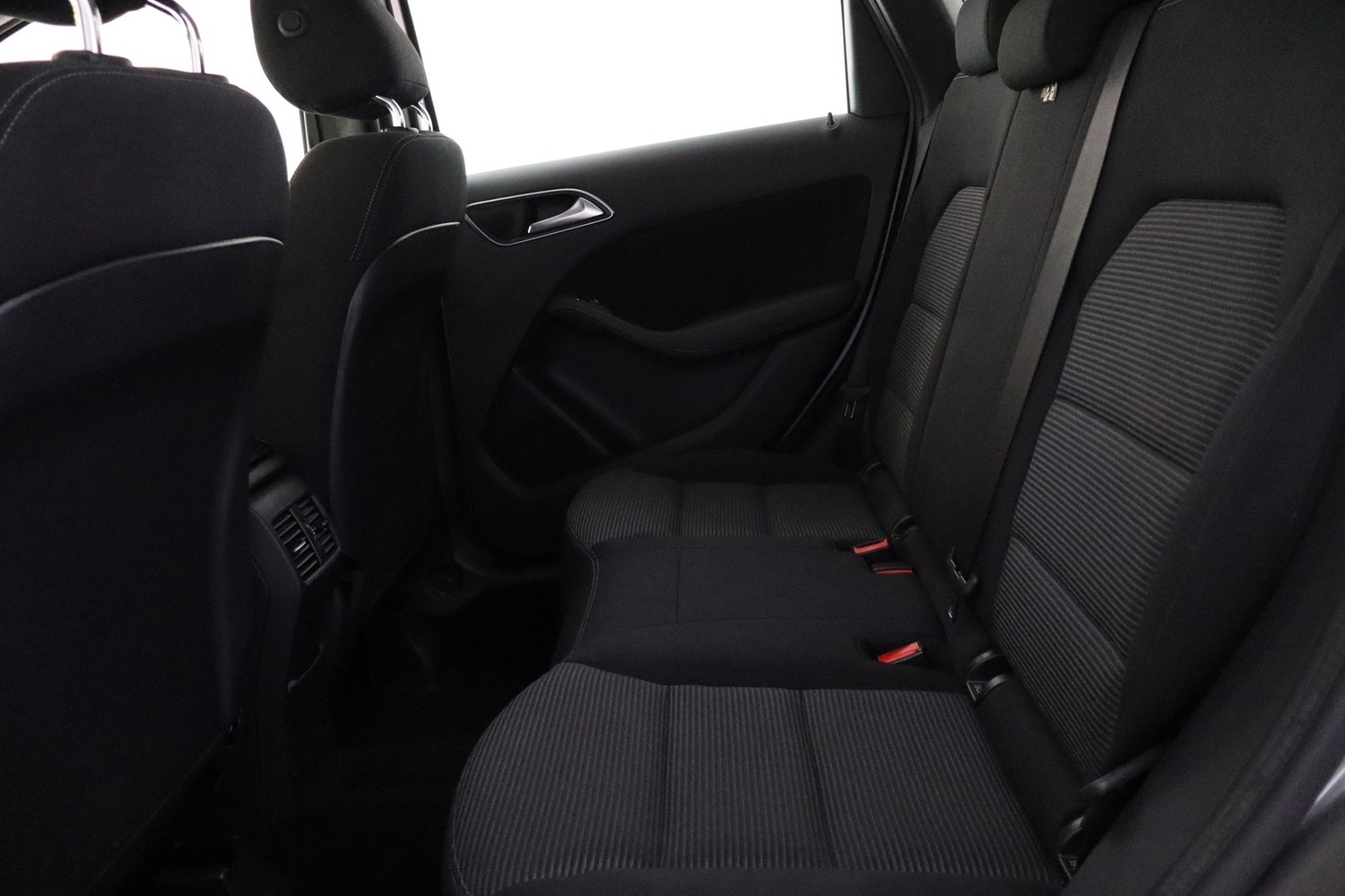 Mercedes-Benz B vaihtoauto