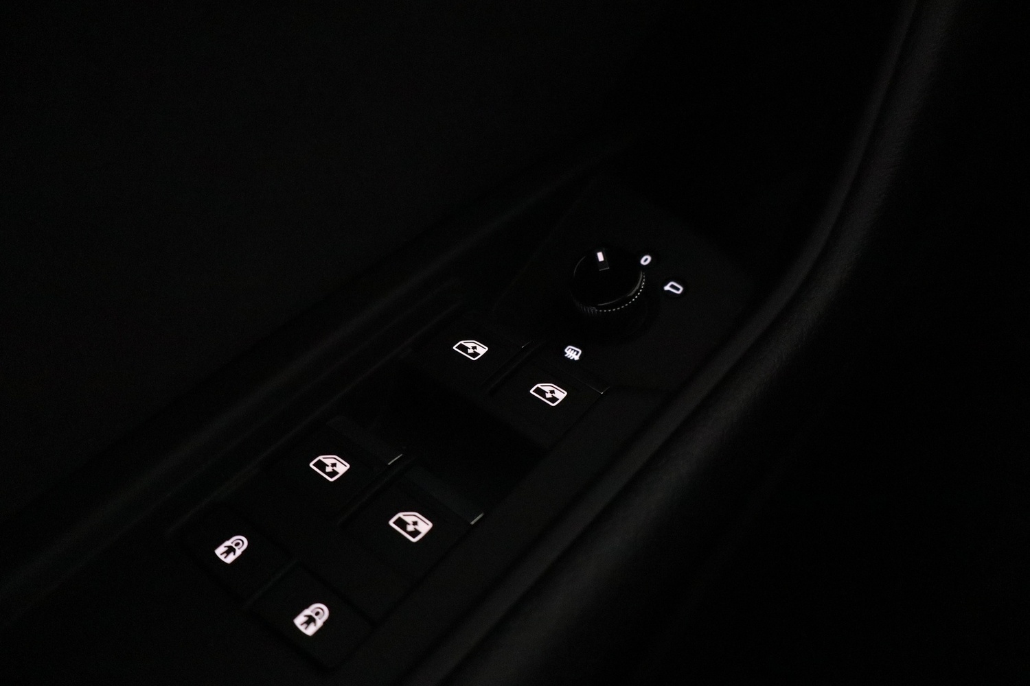 Audi Q8 e-tron vaihtoauto