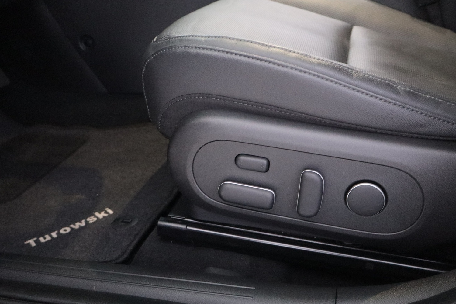 Hyundai KONA Electric vaihtoauto