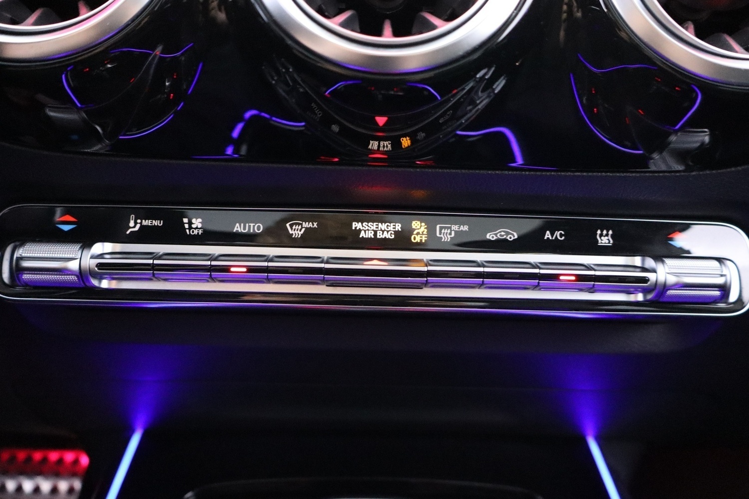 Mercedes-Benz EQA vaihtoauto