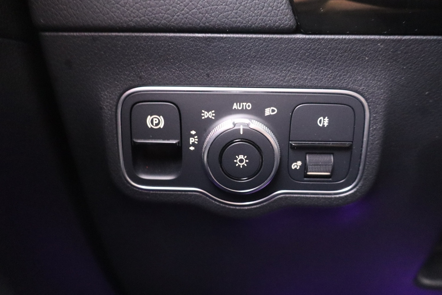 Mercedes-Benz EQA vaihtoauto