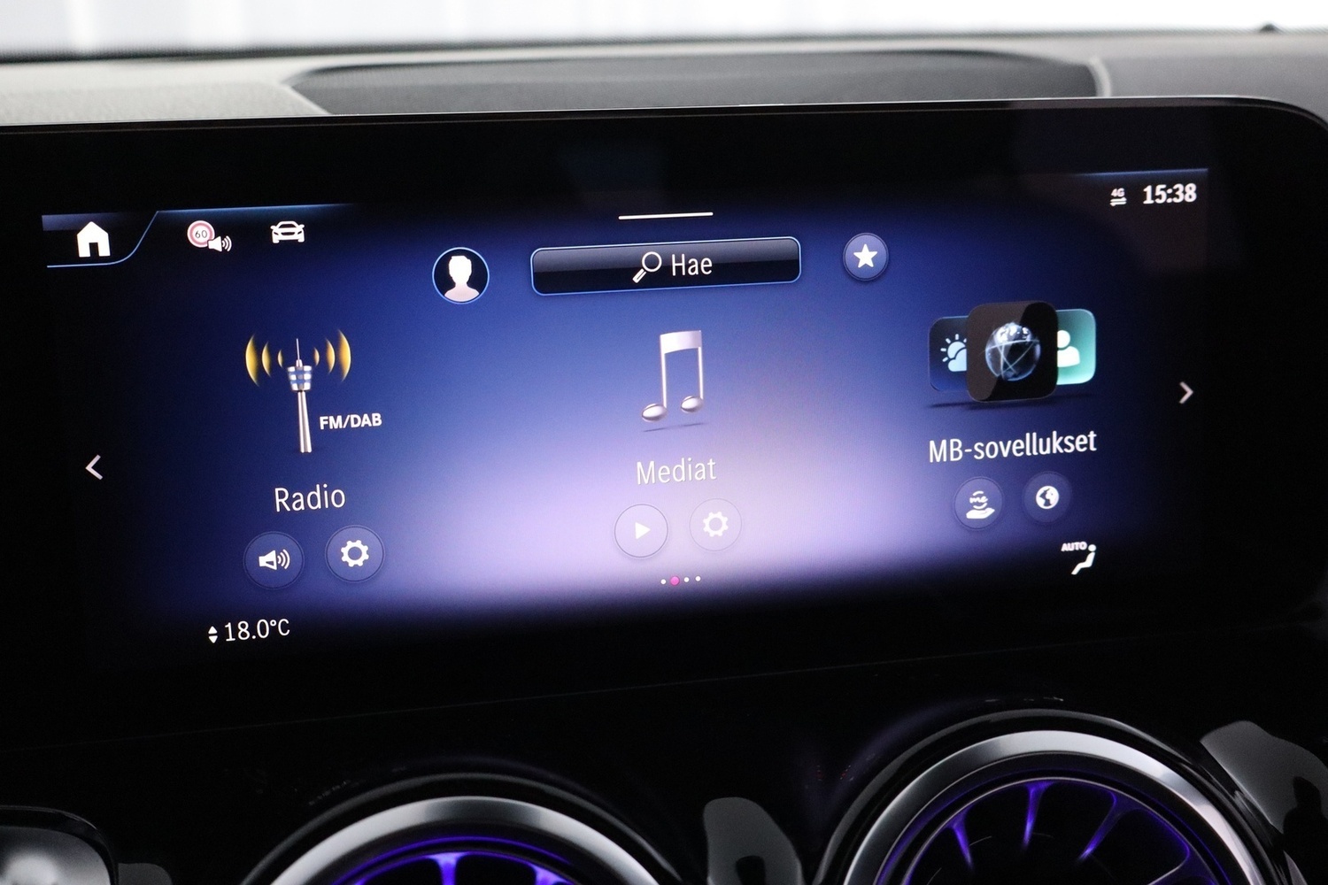 Mercedes-Benz EQB vaihtoauto