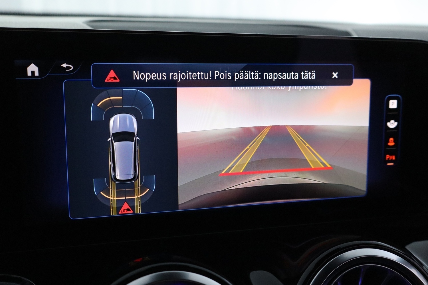 Mercedes-Benz EQB vaihtoauto