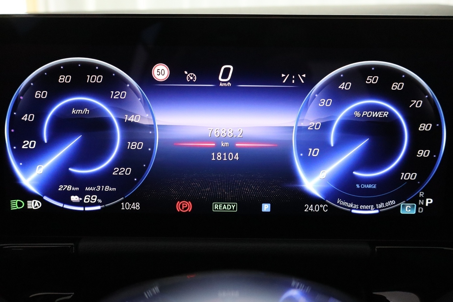 Mercedes-Benz EQA vaihtoauto