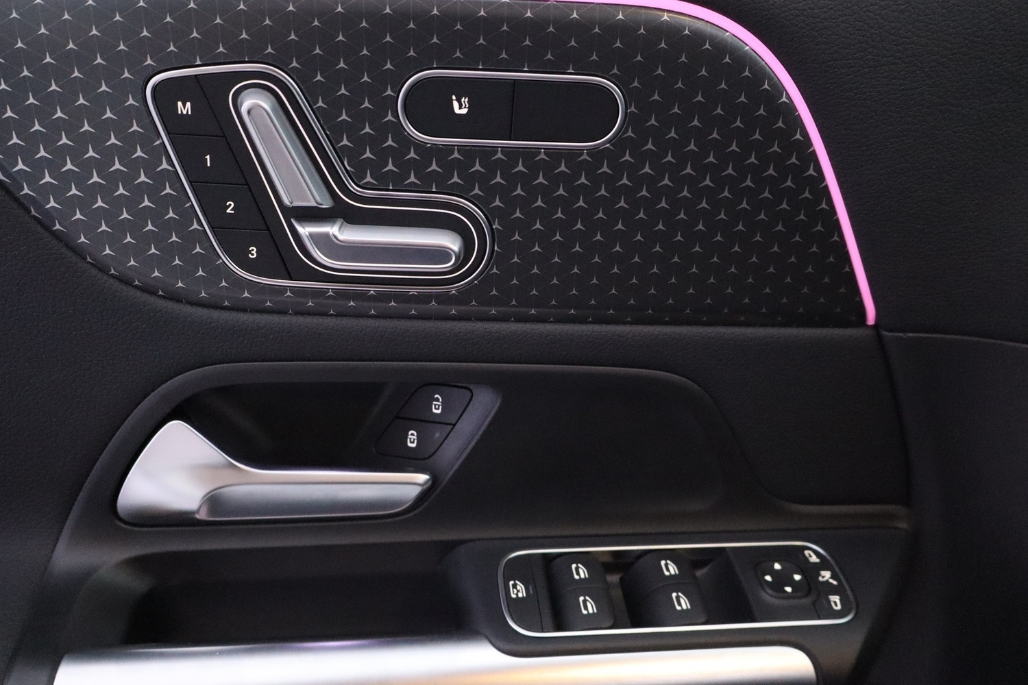 Mercedes-Benz EQA vaihtoauto