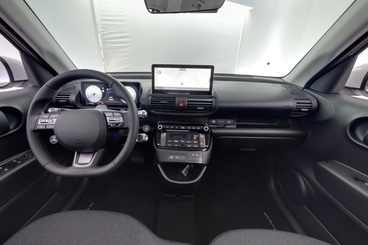 Hyundai INSTER vaihtoauto