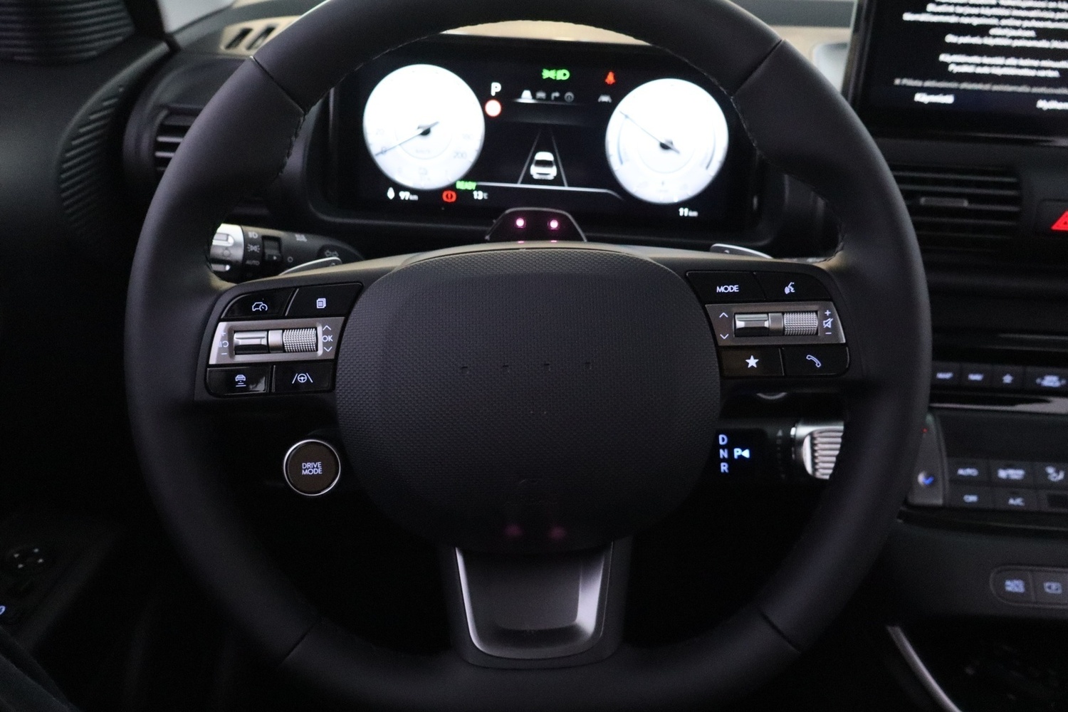 Hyundai INSTER vaihtoauto