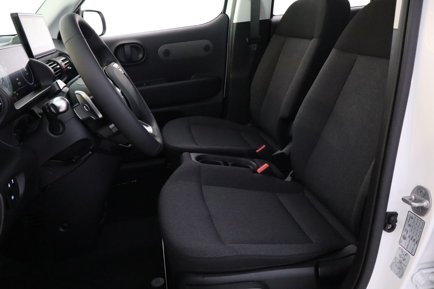 Hyundai INSTER vaihtoauto