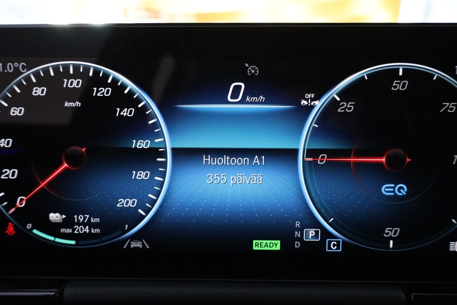 Mercedes-Benz EQA vaihtoauto