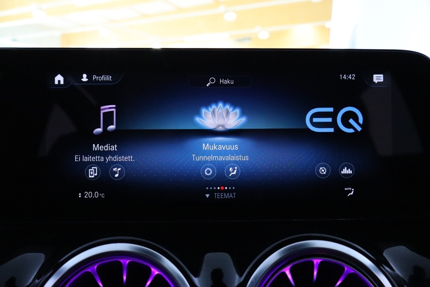 Mercedes-Benz EQA vaihtoauto