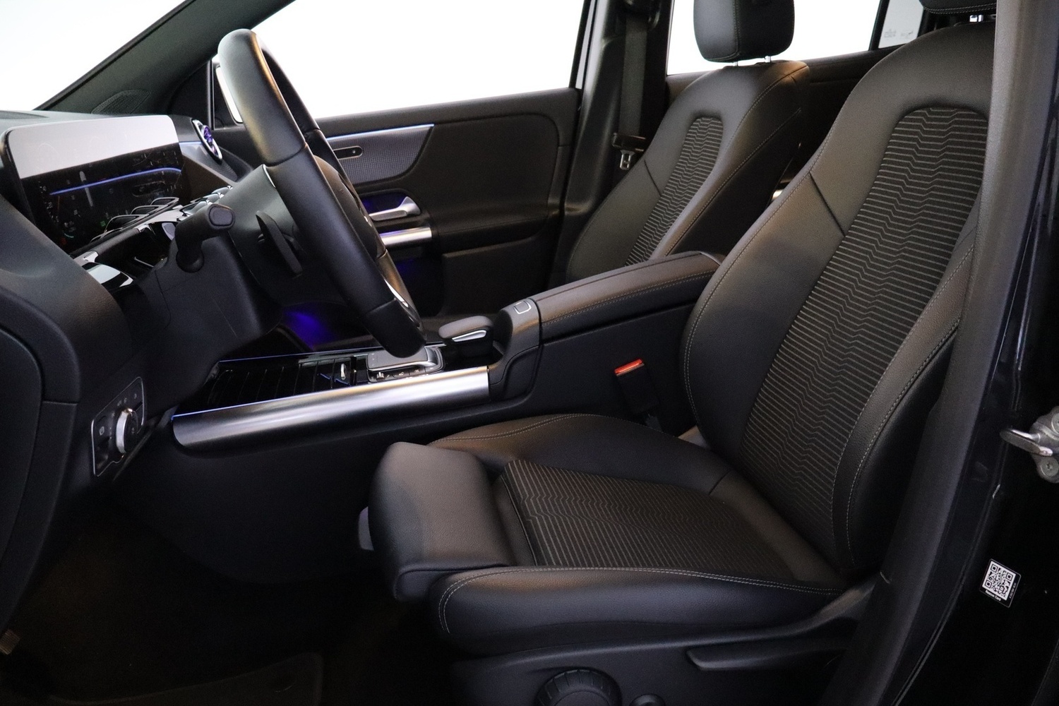 Mercedes-Benz EQA vaihtoauto