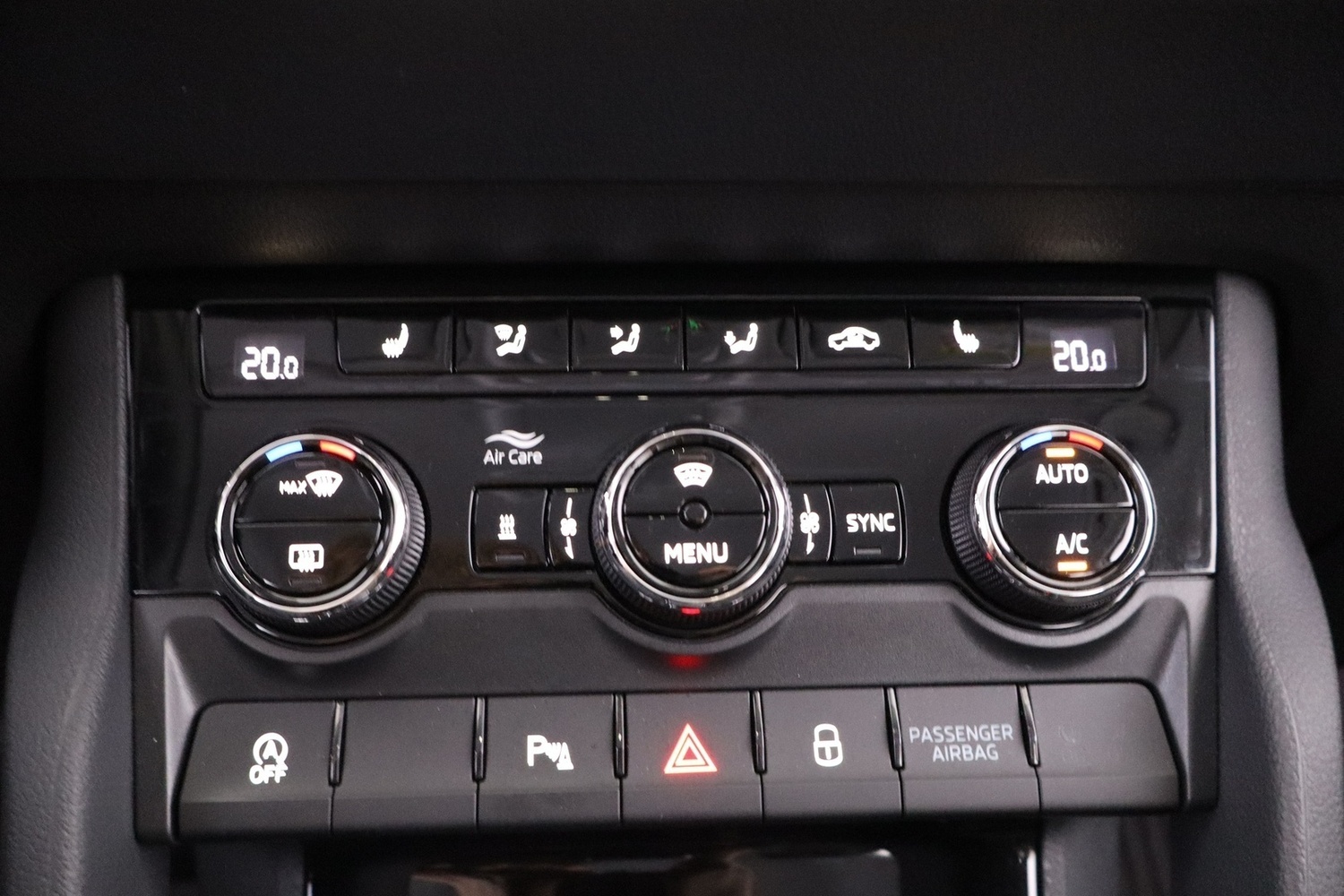 Skoda Karoq vaihtoauto