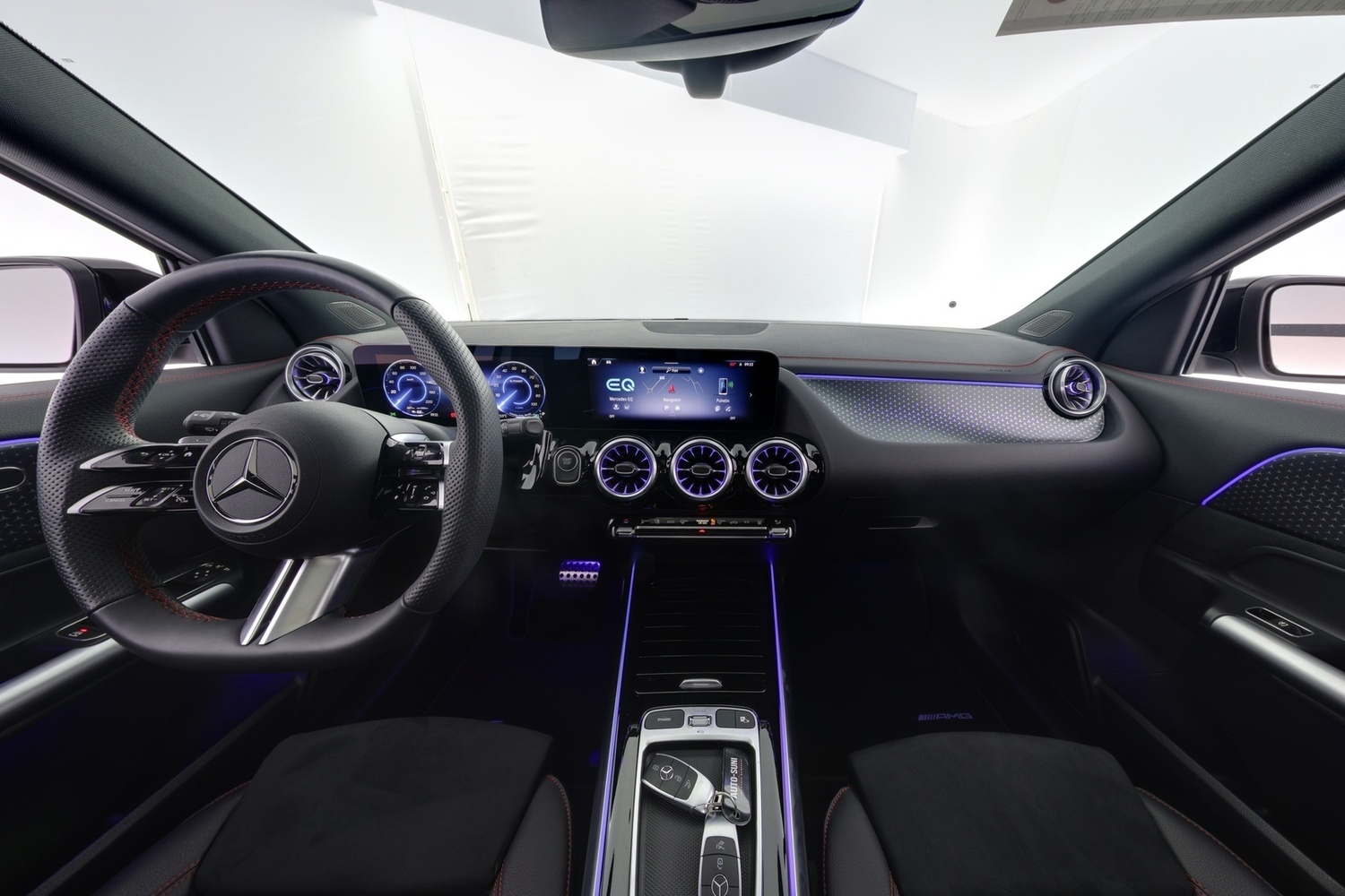 Mercedes-Benz EQA vaihtoauto