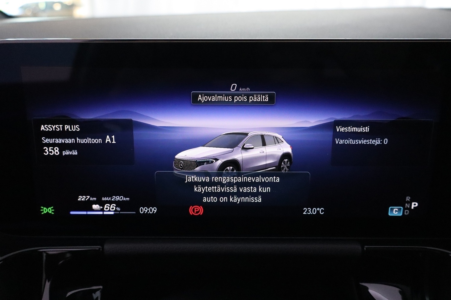 Mercedes-Benz EQA vaihtoauto