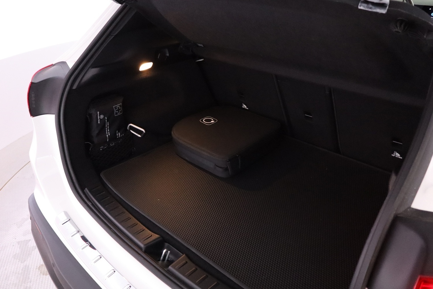 Mercedes-Benz EQA vaihtoauto