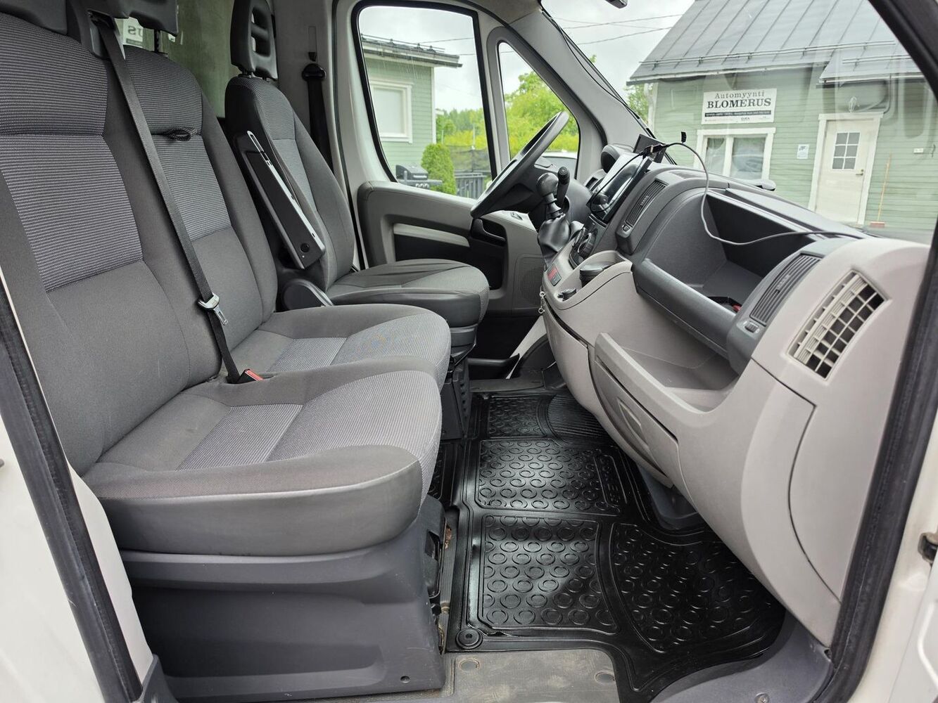 Peugeot Boxer vaihtoauto
