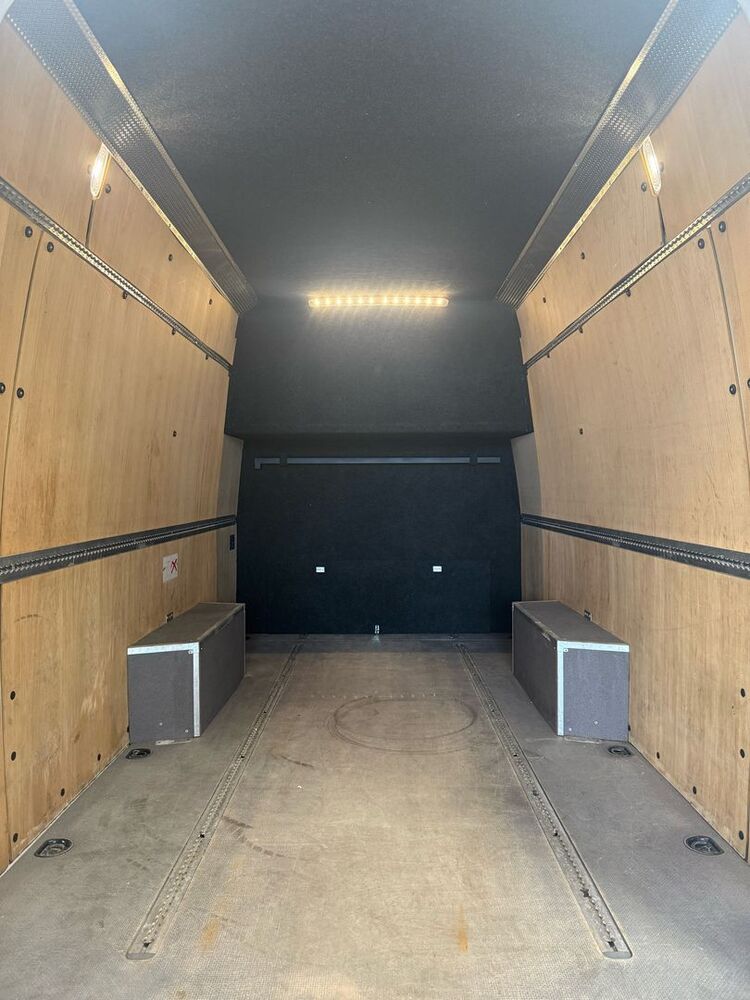 Mercedes-Benz Sprinter vaihtoauto