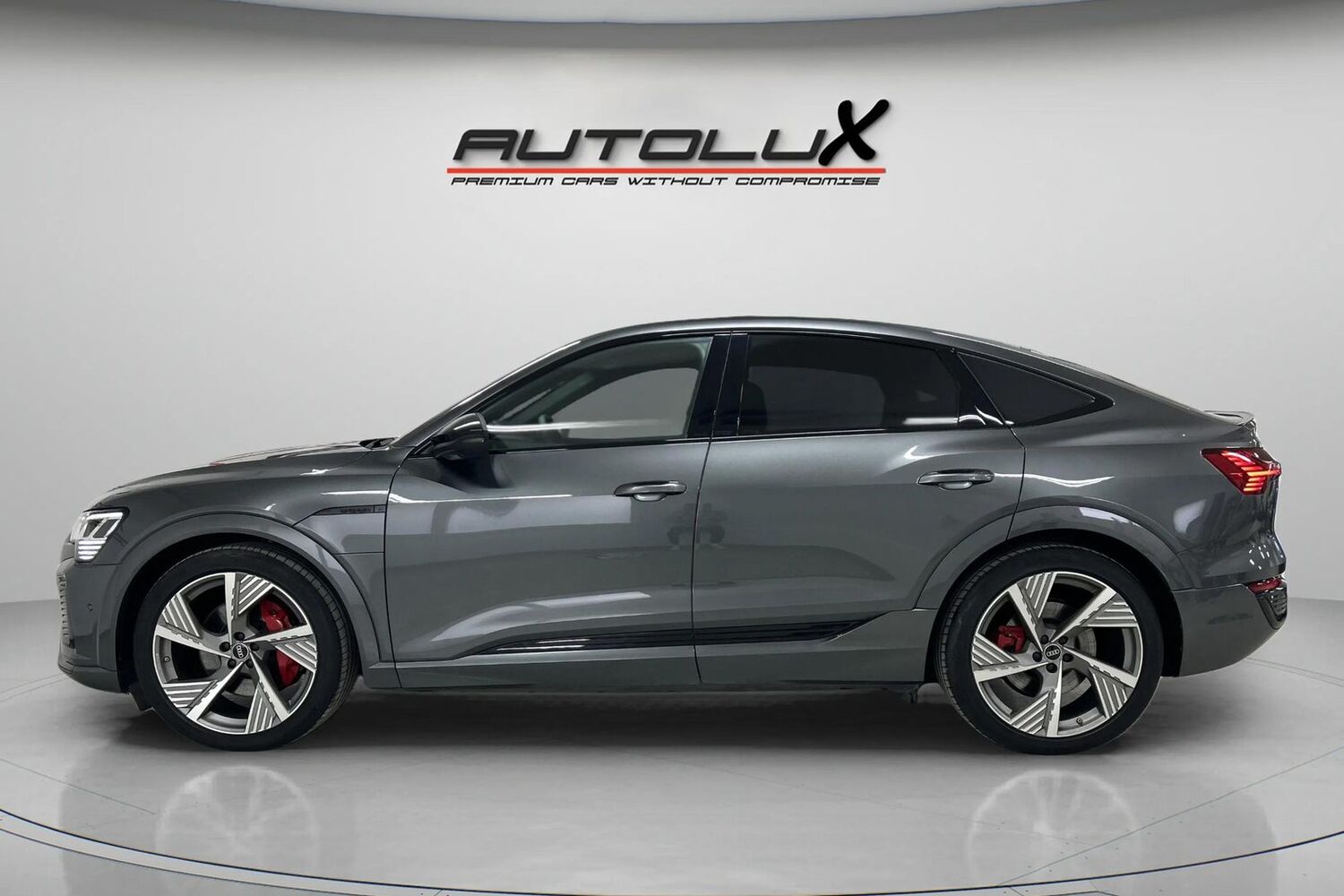 Audi Q8 e-tron vaihtoauto