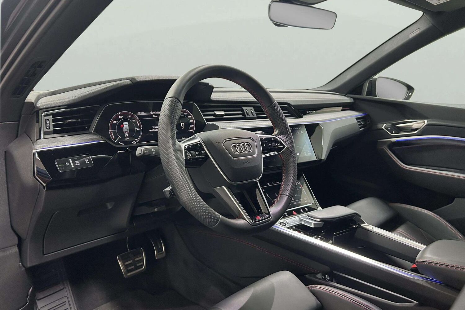Audi Q8 e-tron vaihtoauto