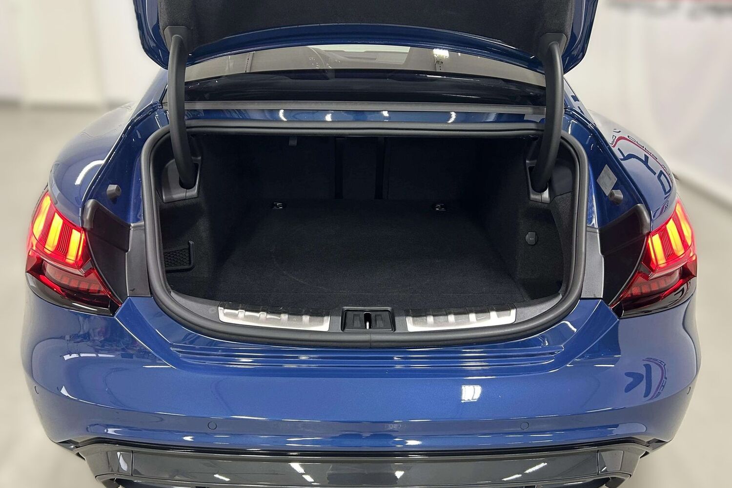 Audi e-tron GT vaihtoauto