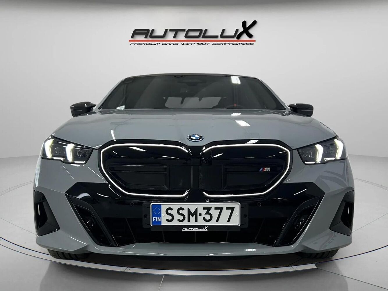 BMW i5 M60 vaihtoauto
