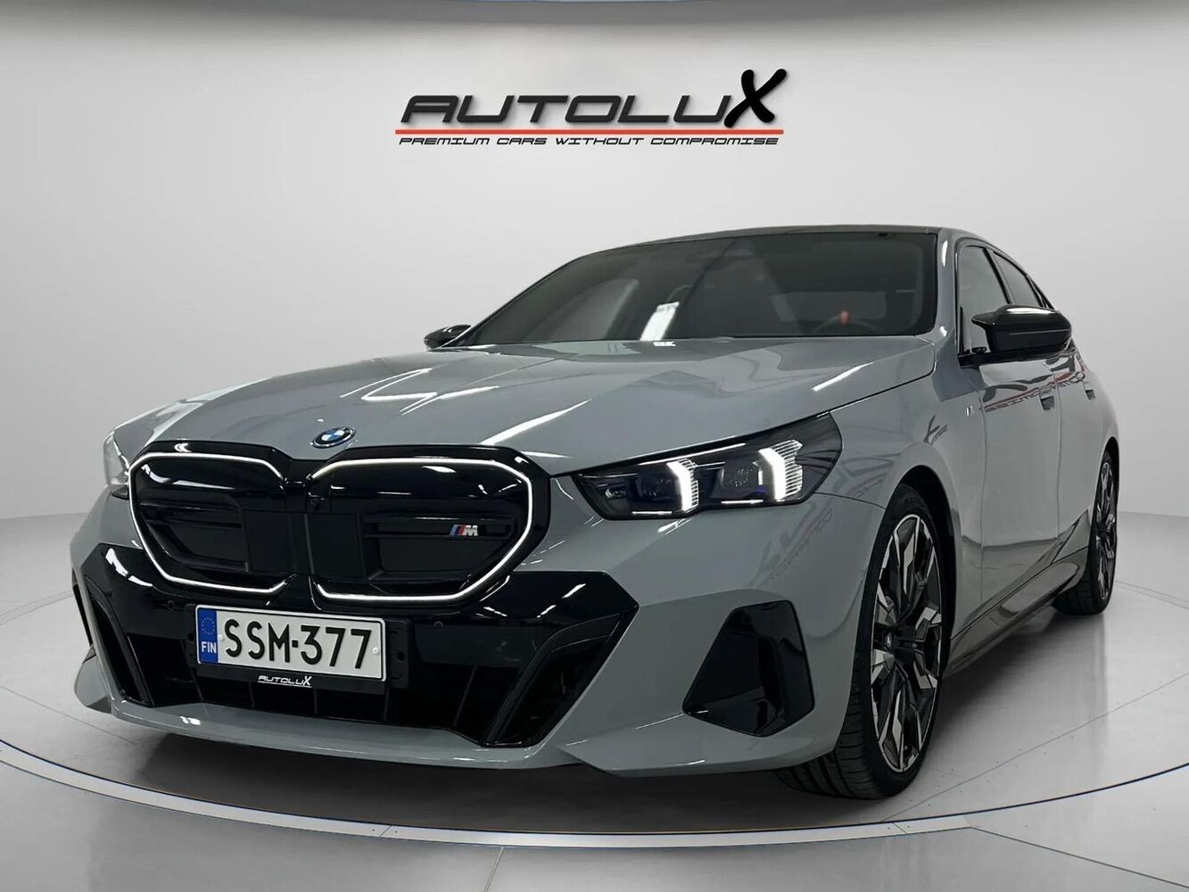 BMW i5 M60 vaihtoauto