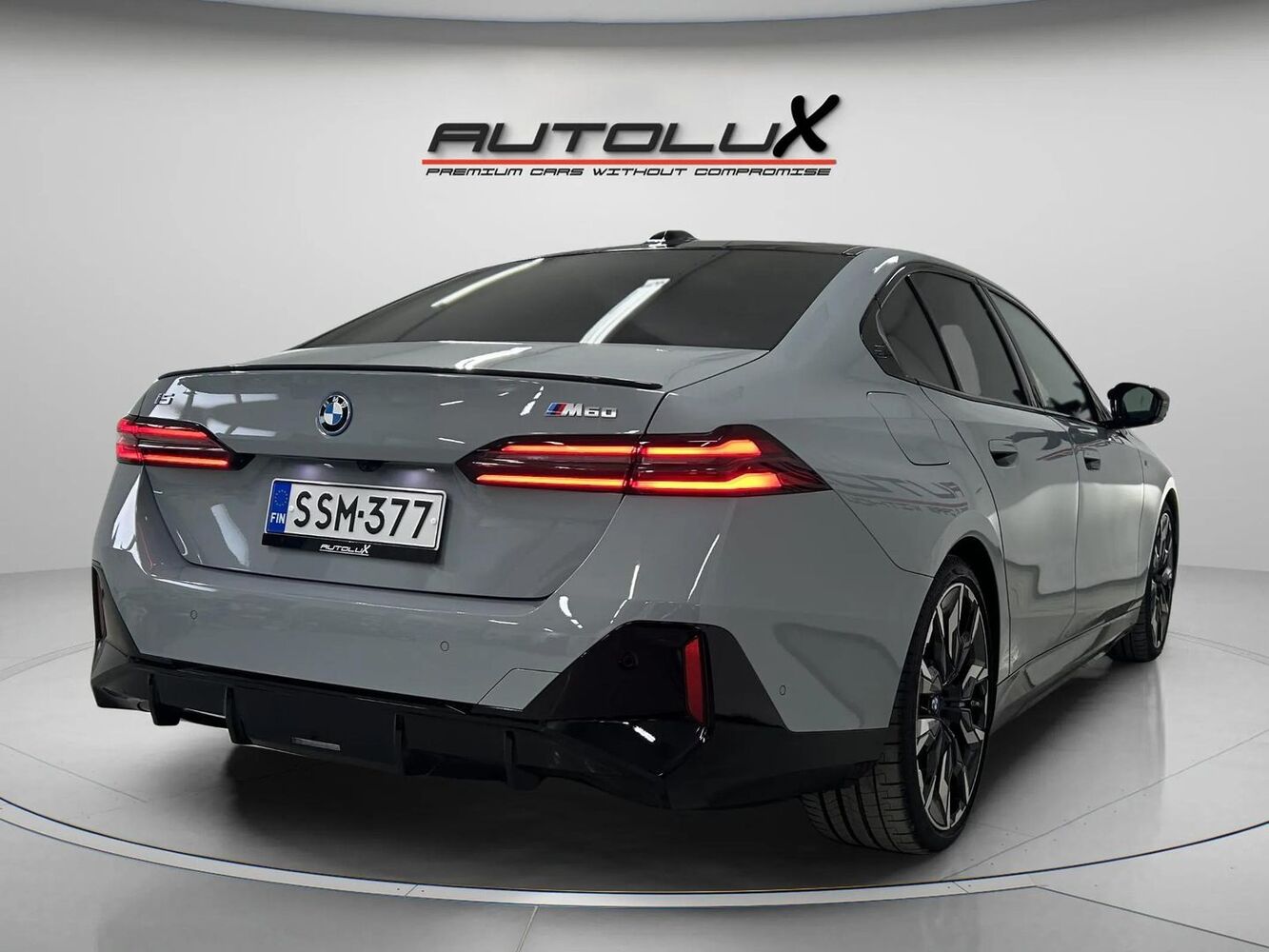 BMW i5 M60 vaihtoauto