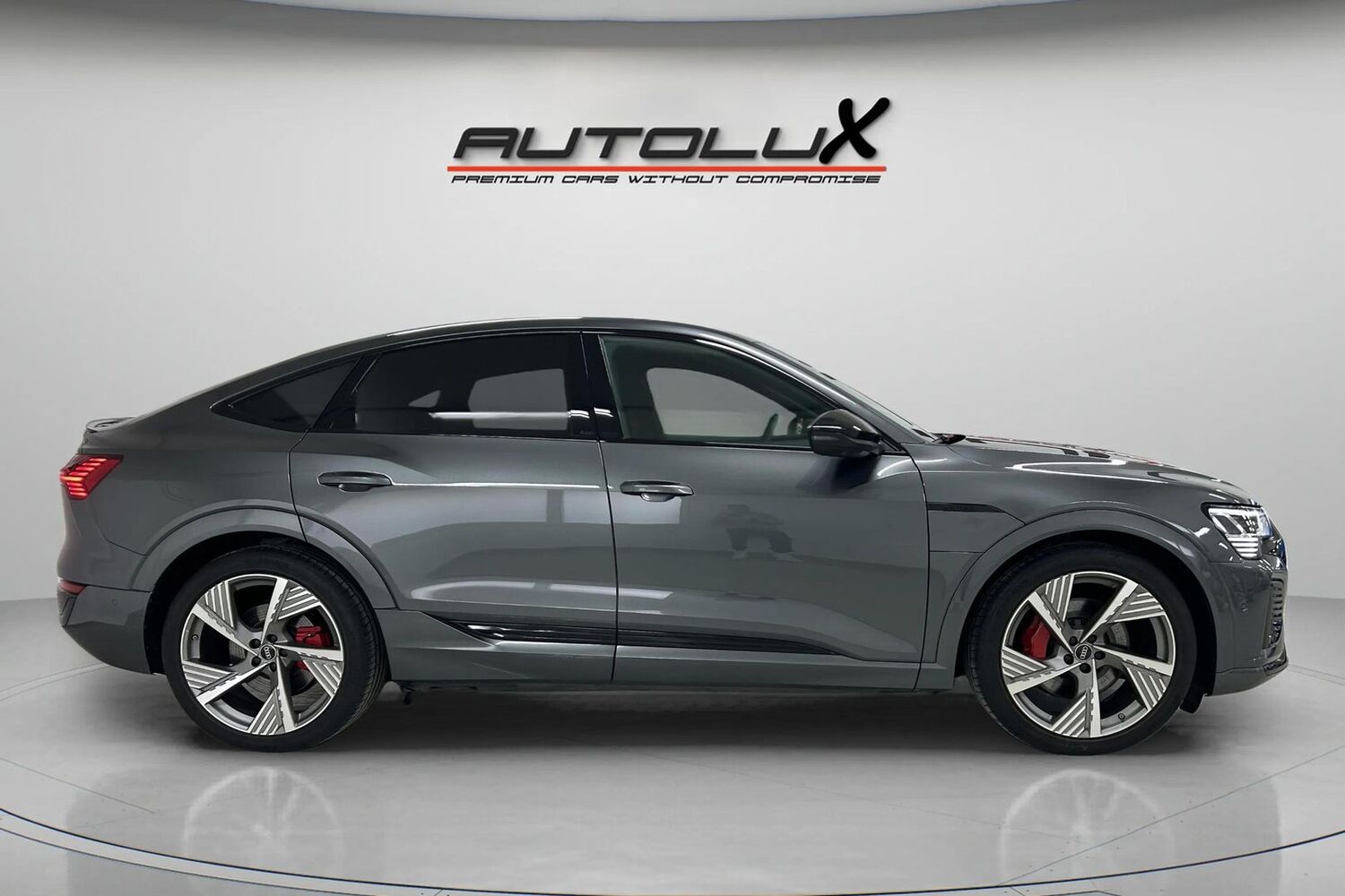 Audi Q8 e-tron vaihtoauto