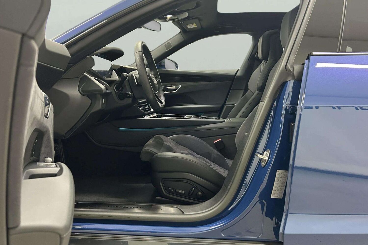 Audi e-tron GT vaihtoauto