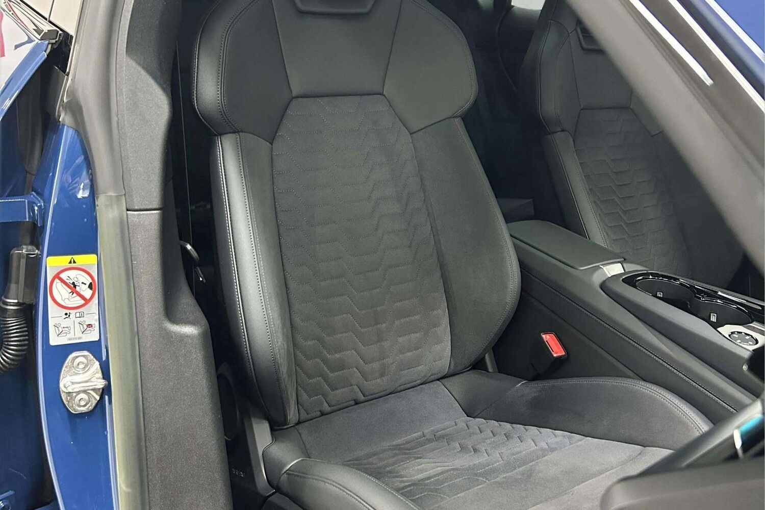 Audi e-tron GT vaihtoauto