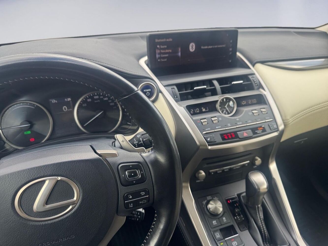 Lexus NX vaihtoauto