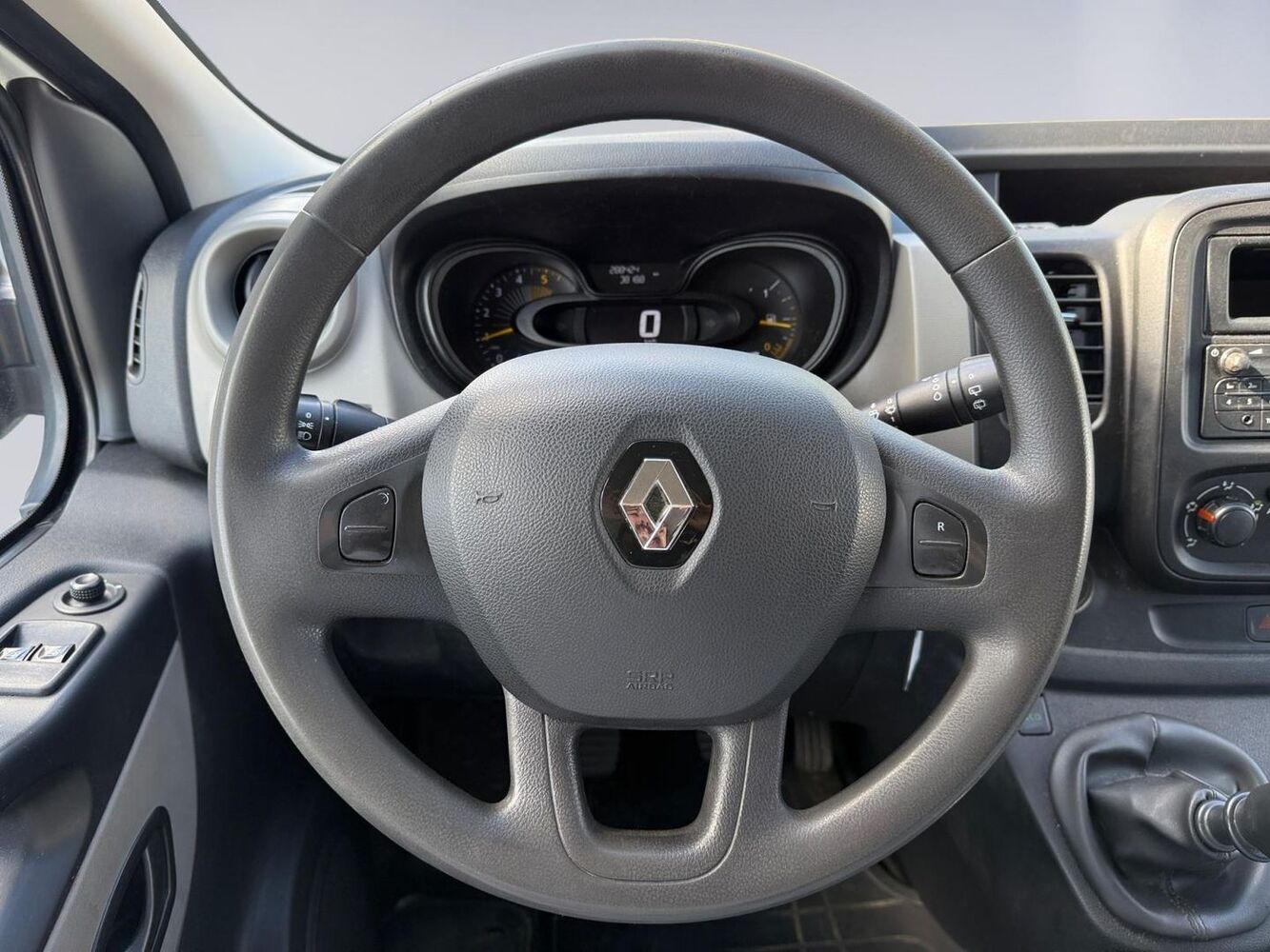 Renault Trafic vaihtoauto