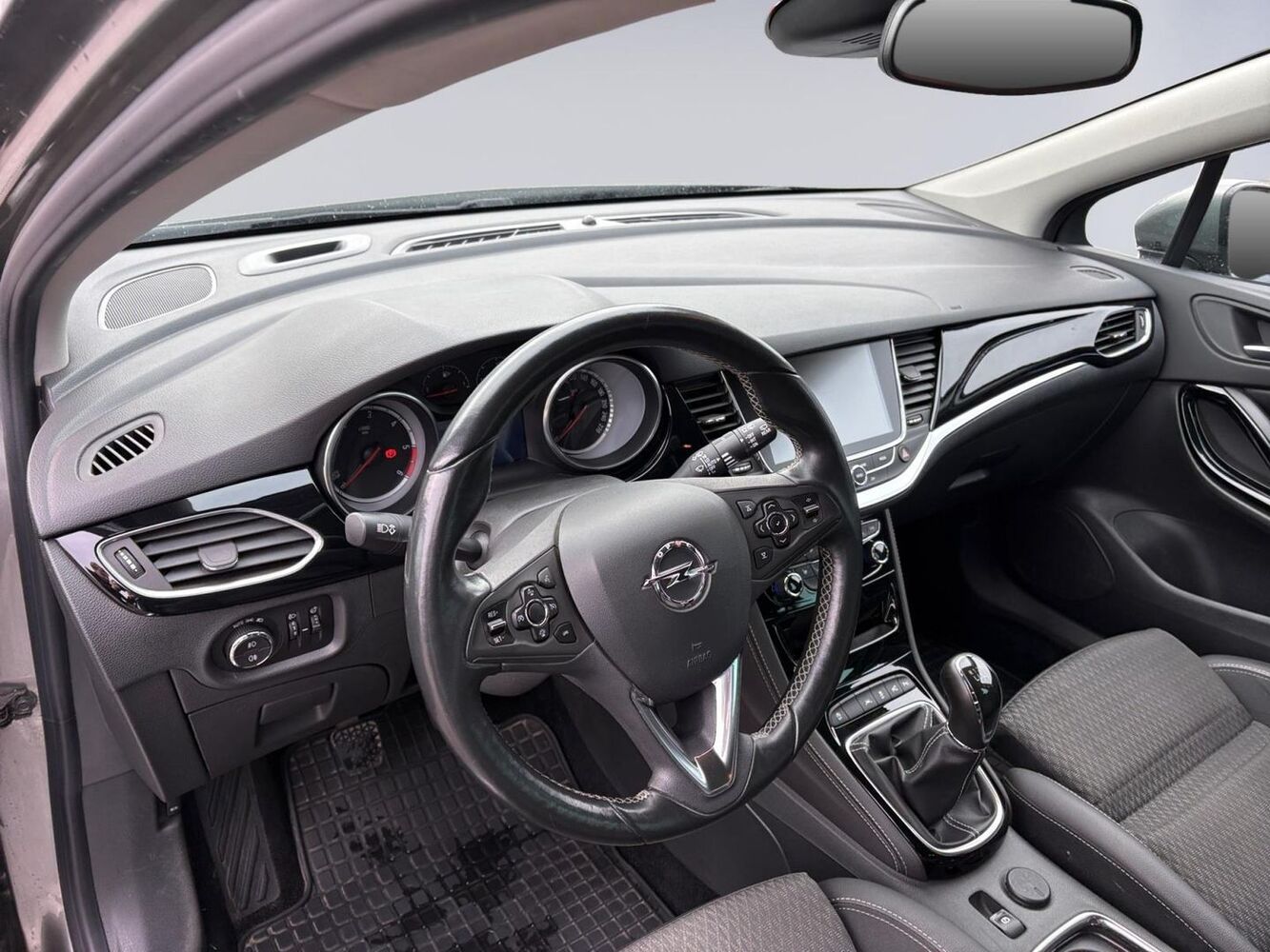 Opel Astra vaihtoauto