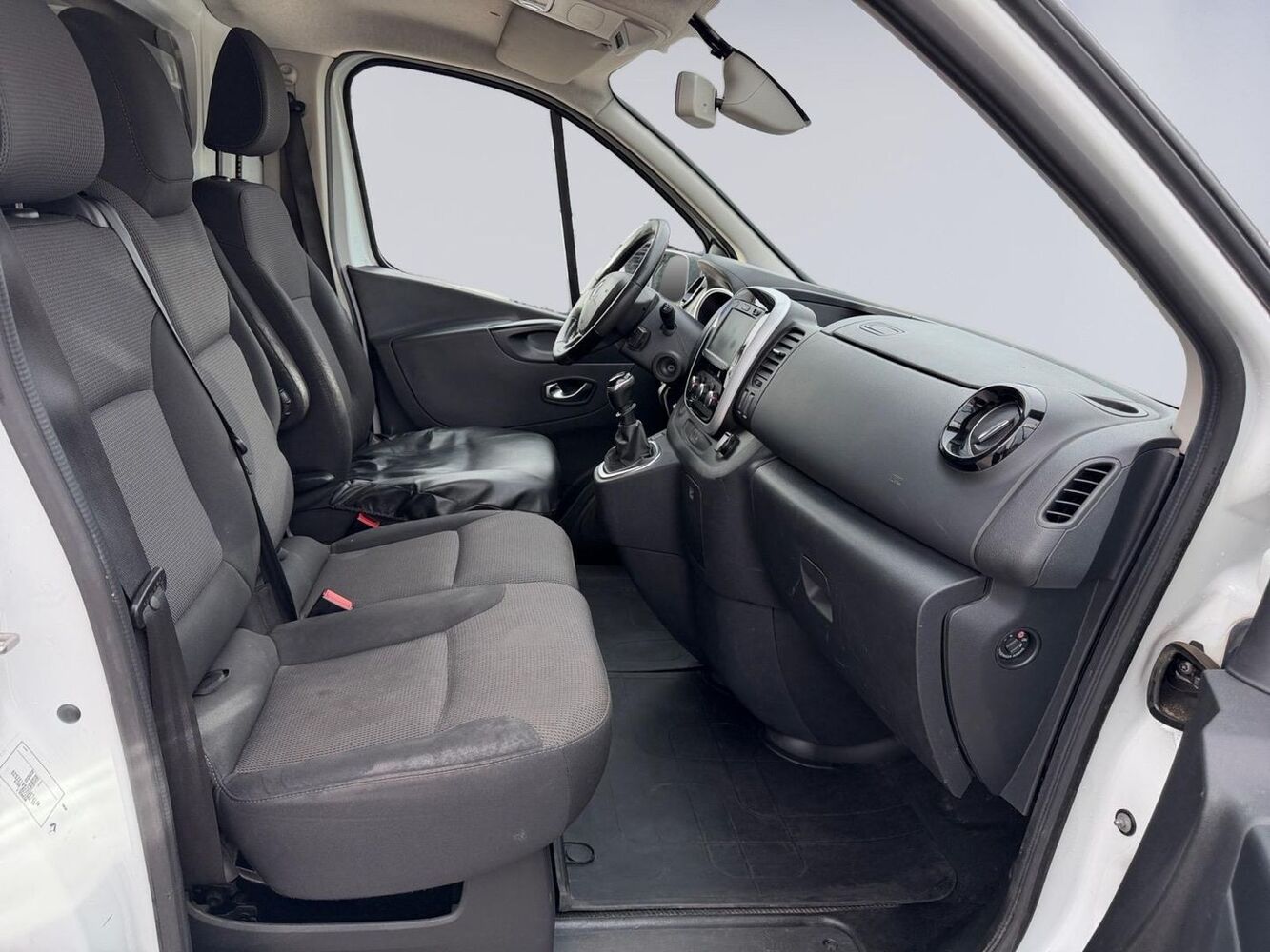 Renault Trafic vaihtoauto
