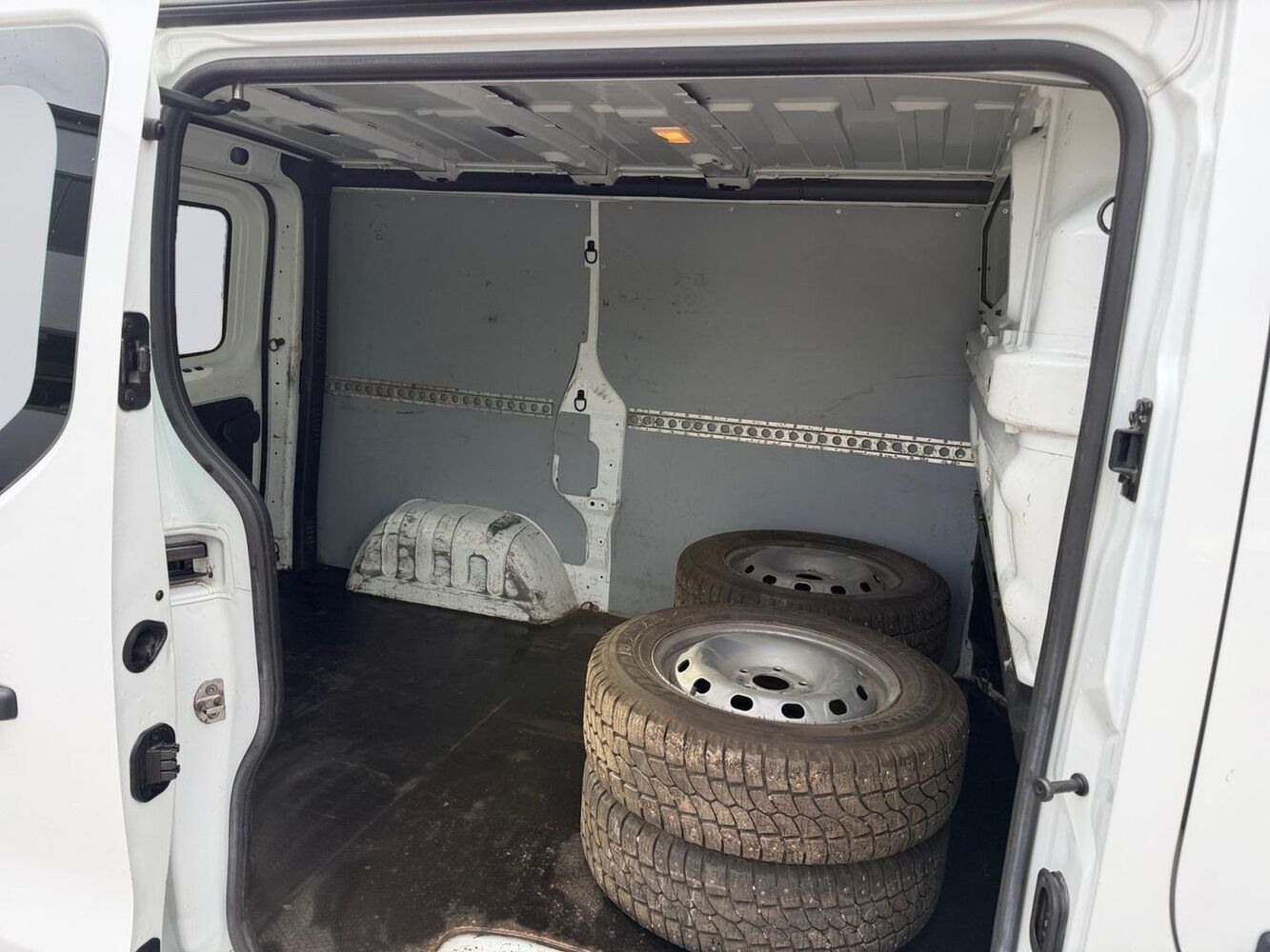 Renault Trafic vaihtoauto