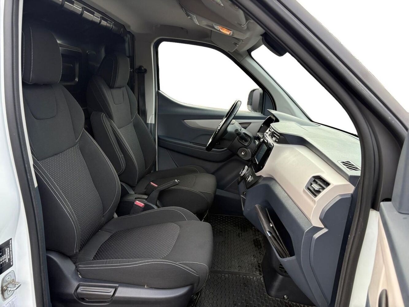 Maxus e-Deliver 3 vaihtoauto