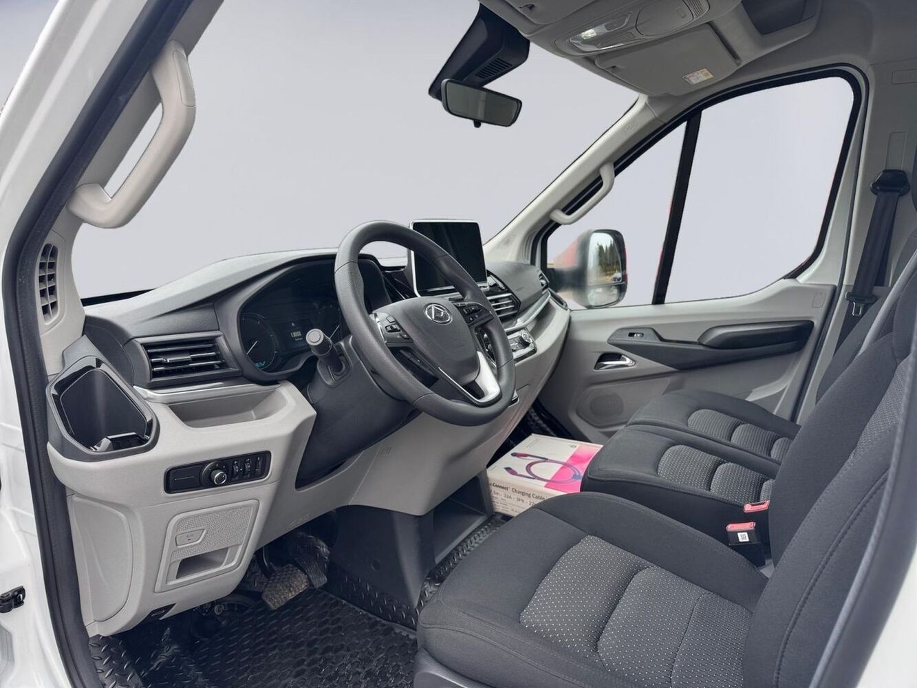 Maxus e-Deliver 9 vaihtoauto
