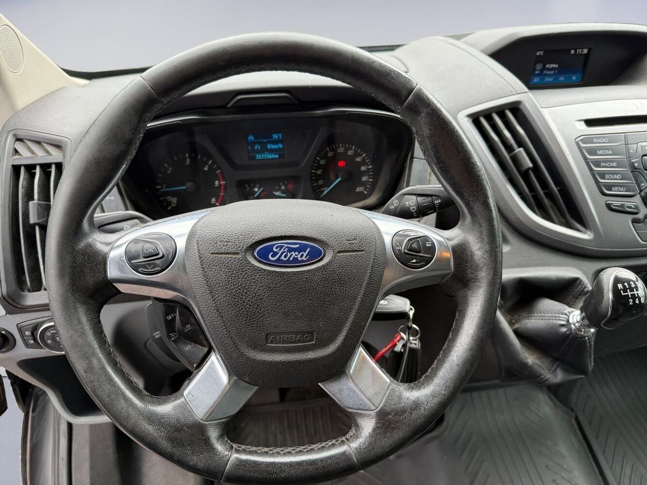 Ford Transit vaihtoauto
