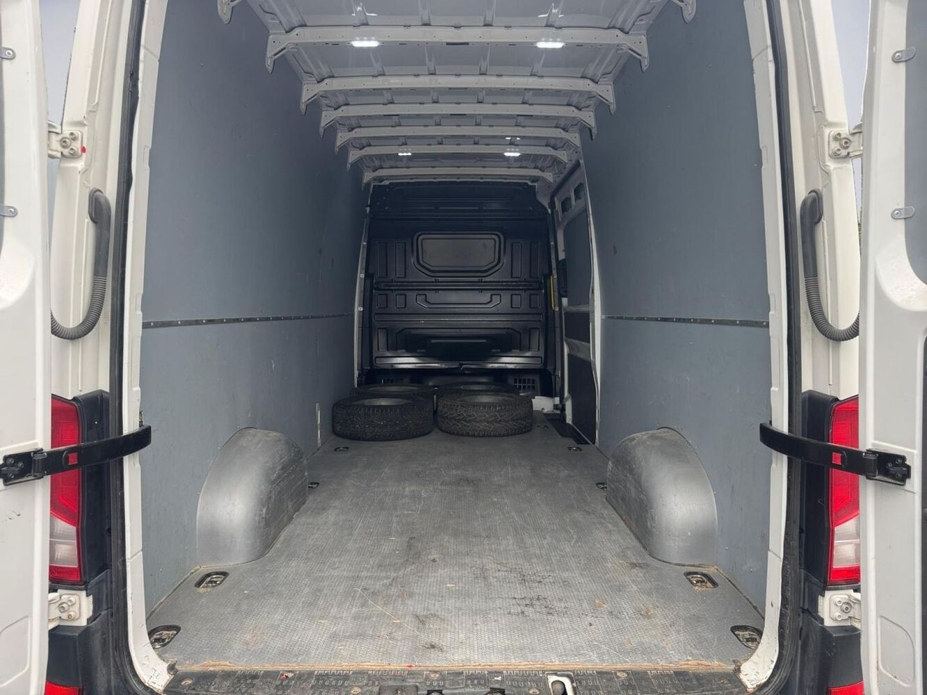 Volkswagen Crafter vaihtoauto