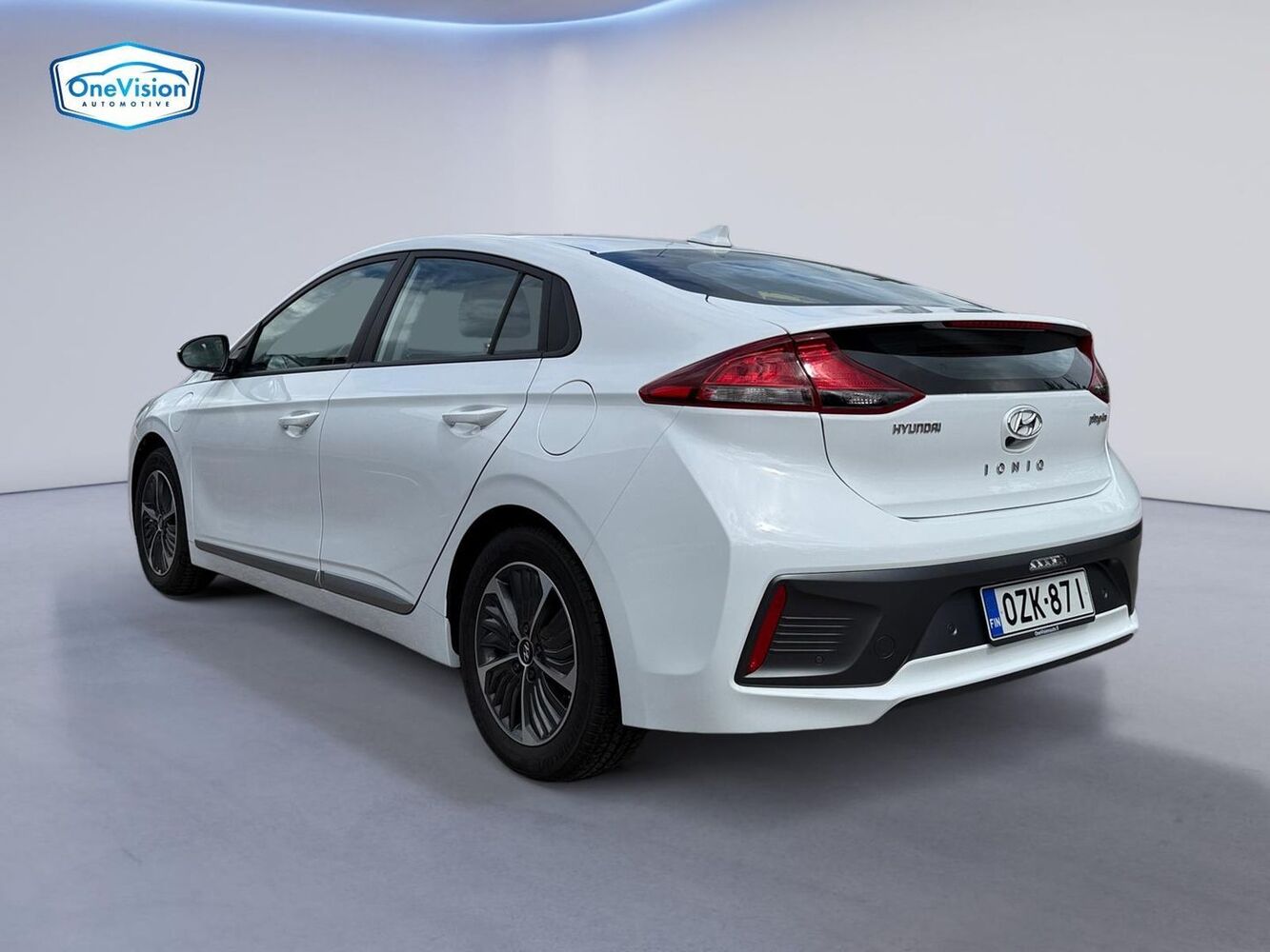 Hyundai IONIQ plug-in vaihtoauto