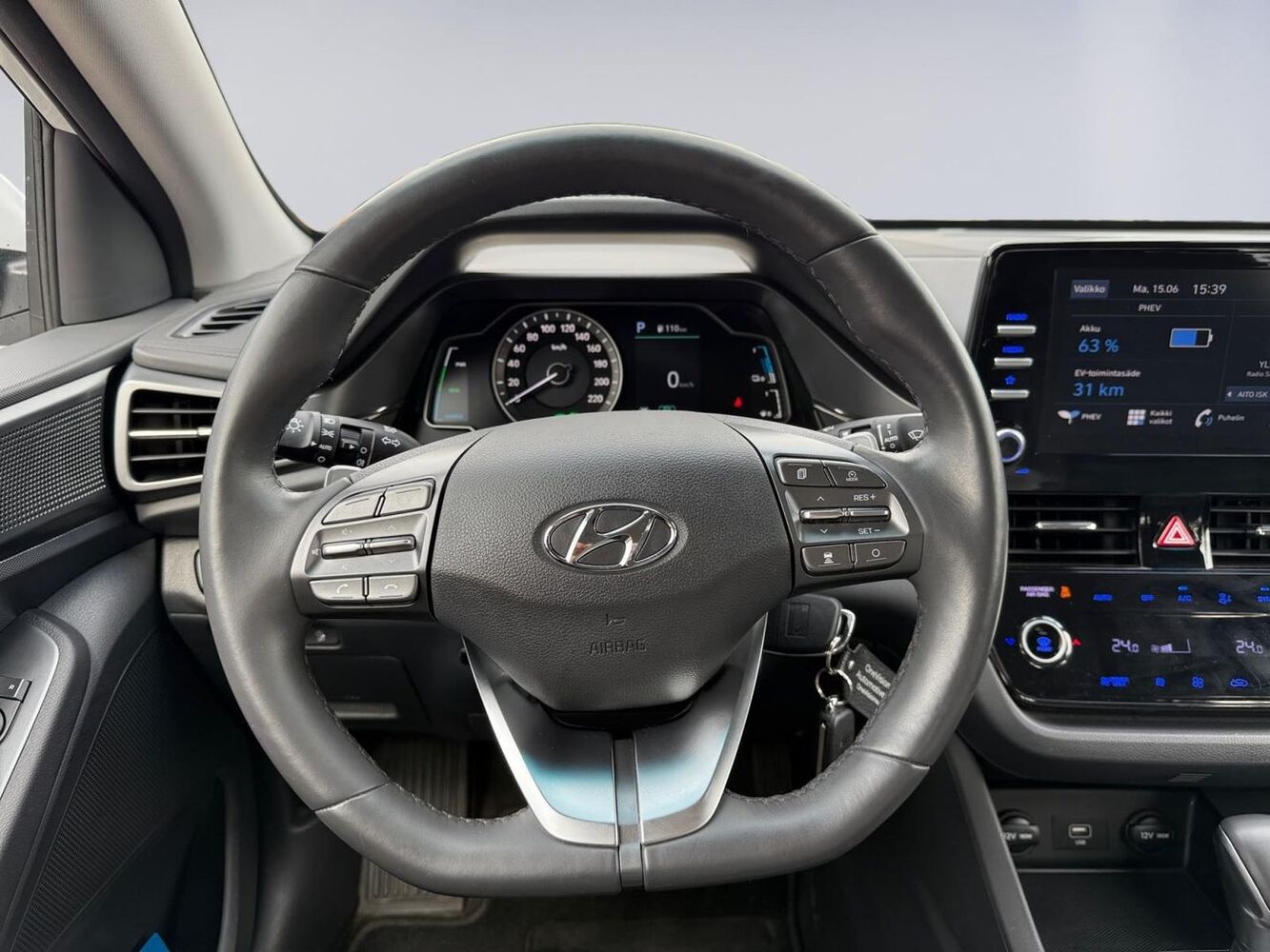 Hyundai IONIQ plug-in vaihtoauto