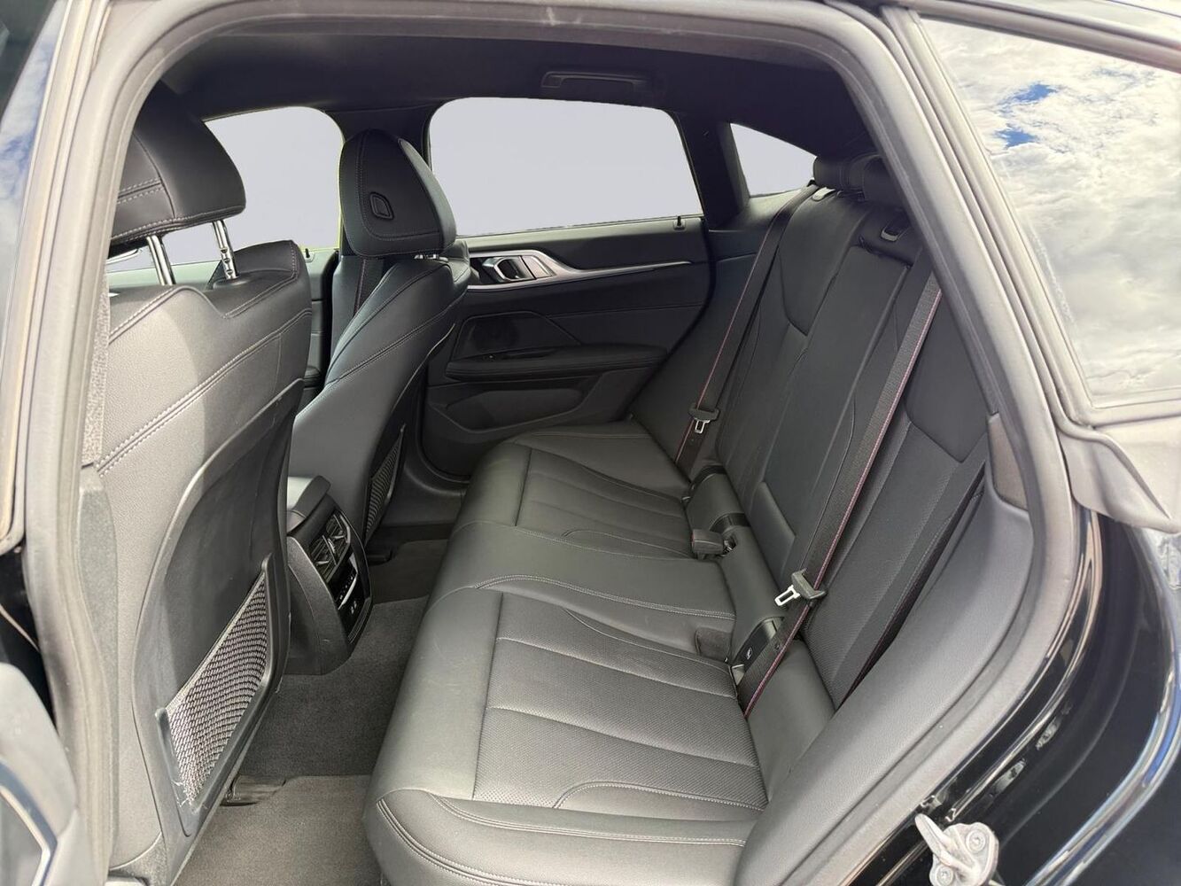 BMW i4 M50 vaihtoauto